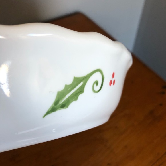 80’s Vintage Holly Leaf Country Pie Plate - Picture 6 of 13